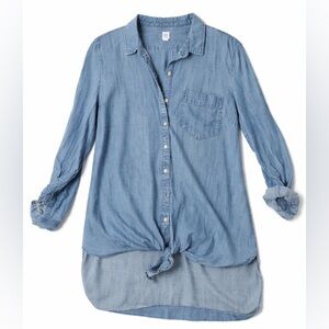 Gap Casual Button Down Shirt